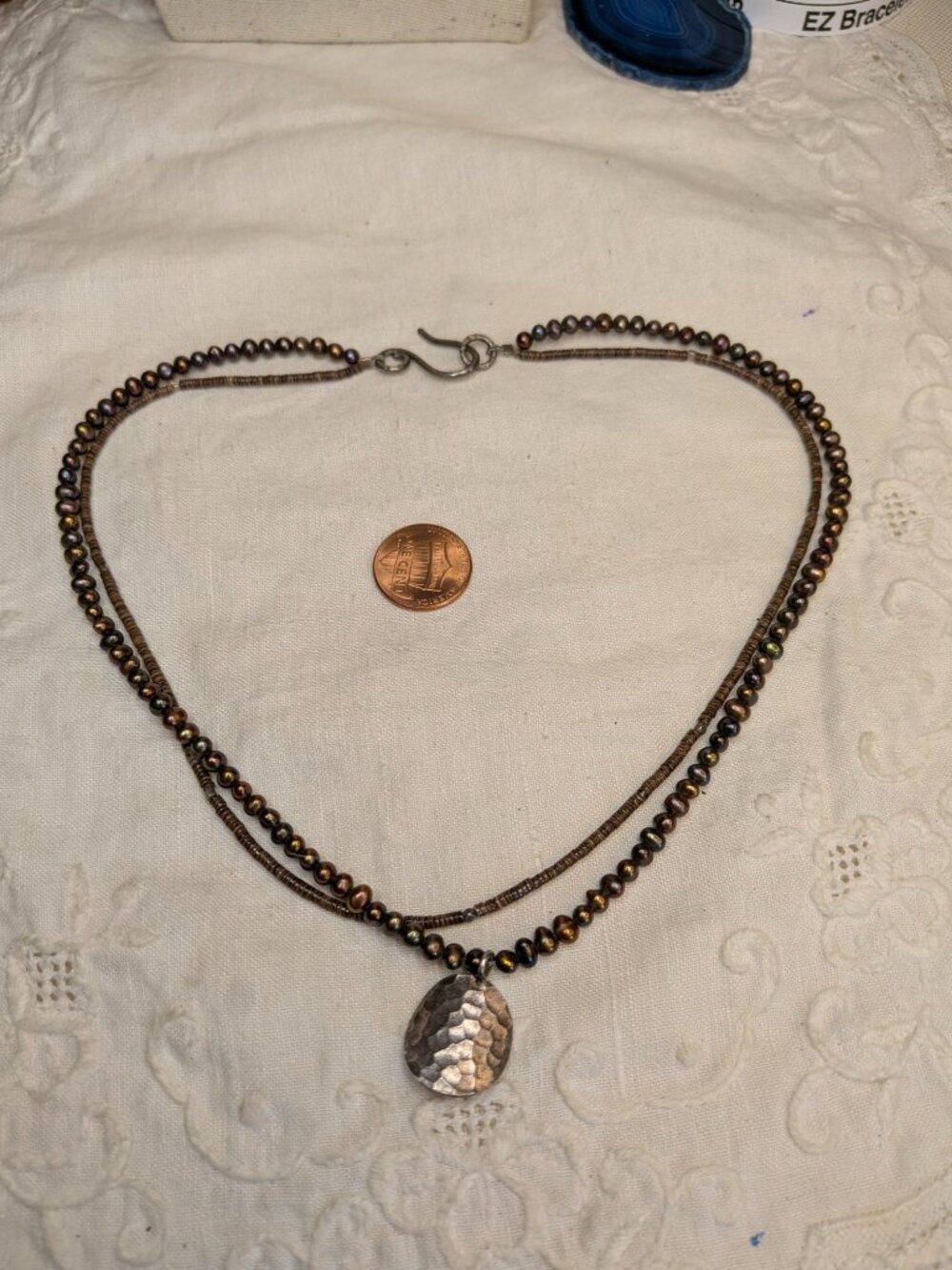 Peacock Pearl & Silver Pendant Necklace – Two‑Strand Artisan Design